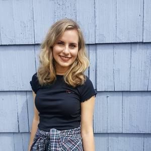 Meet your Posher, Emilie